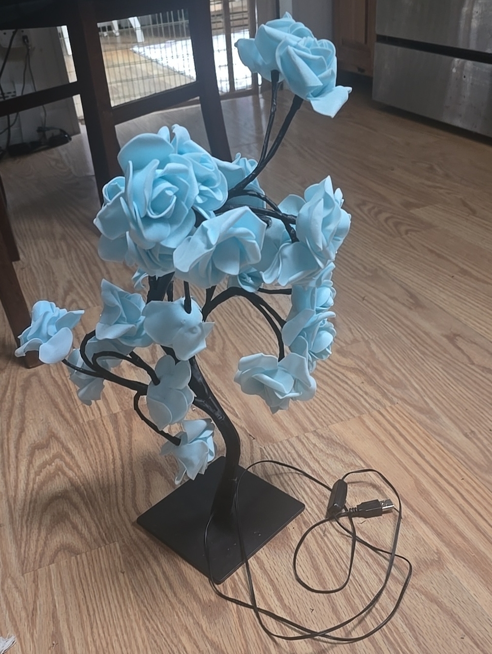 Like New Flower Light Up Tree